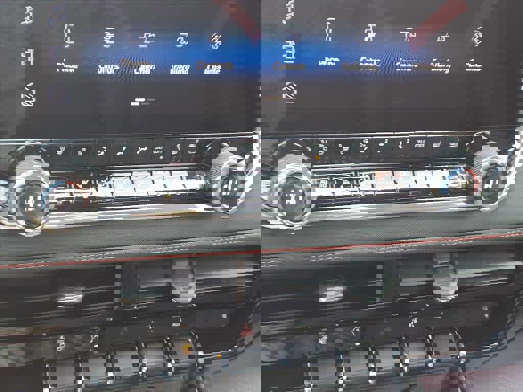 Certified 2024 Chevrolet Colorado Z71 w/ Z71 Convenience Package 2 image 21