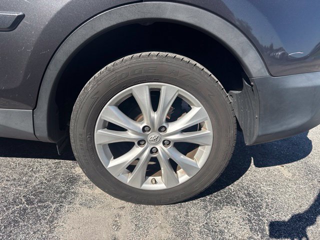 Used 2015 Toyota RAV4 Limited w/ Technology Package FWD image 11