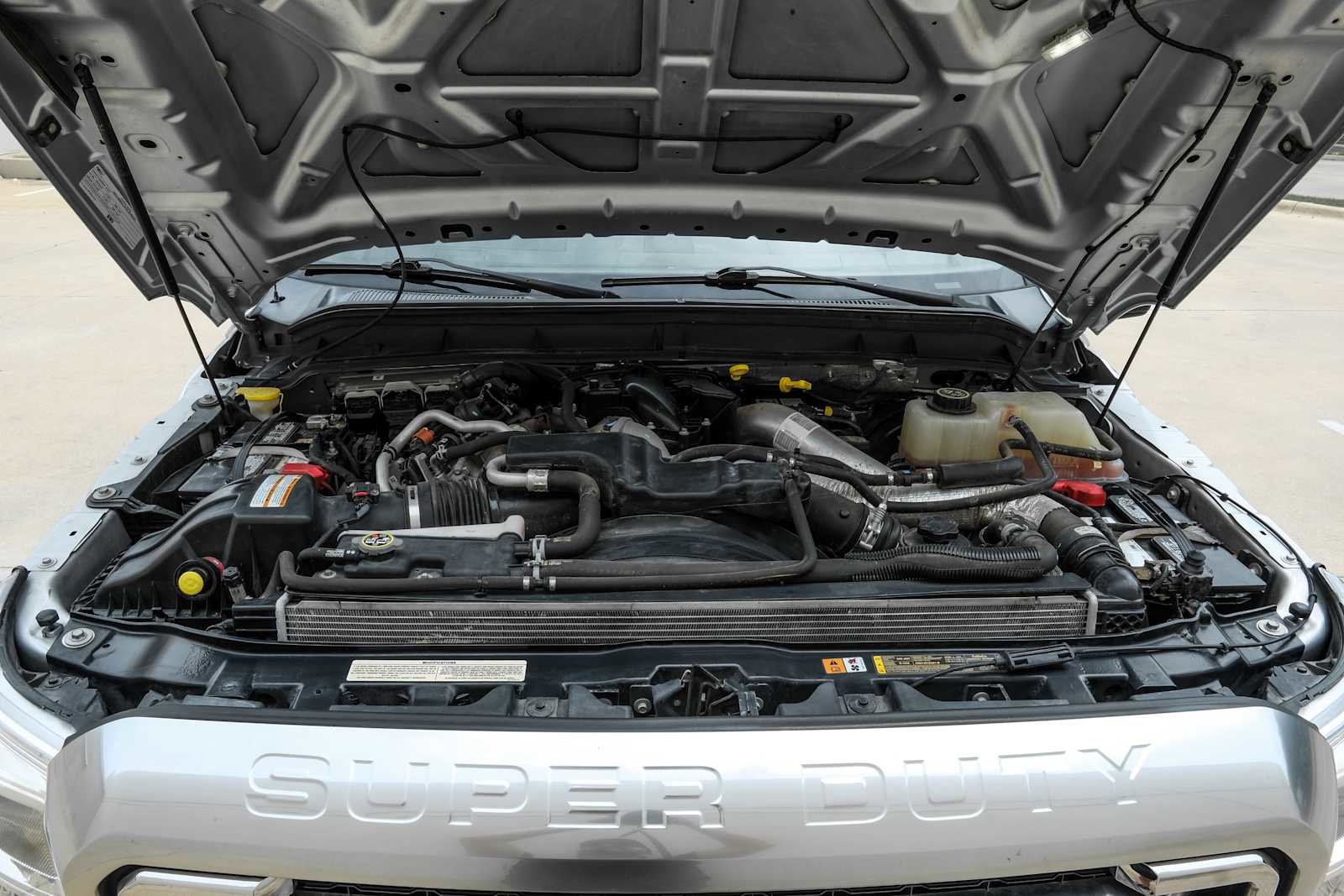 Used 2016 Ford F250 Platinum w/ FX4 Off-Road Package AWD/4WD image 58