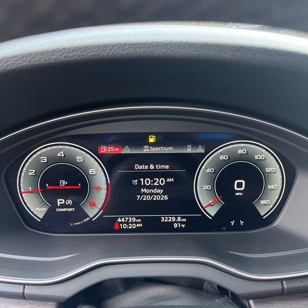 Used 2022 Audi Q5 2.0T Premium Plus AWD/4WD image 8