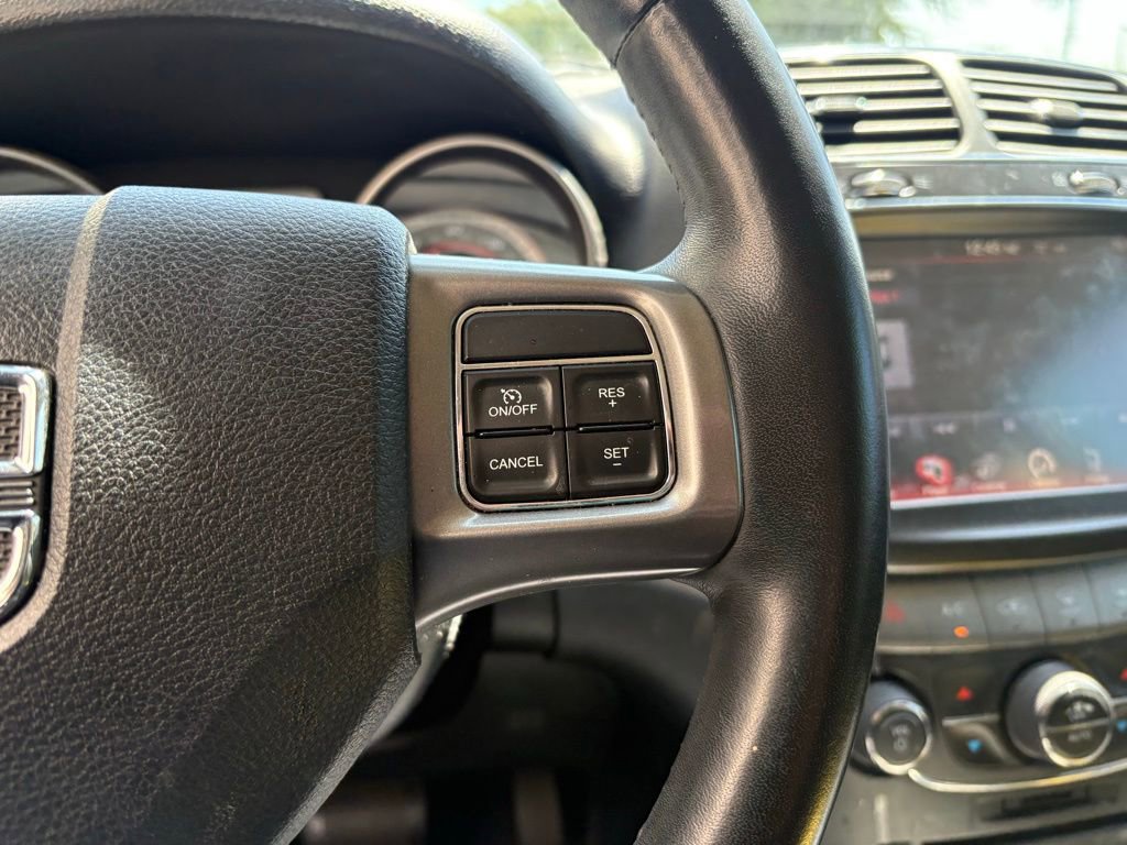 Used 2018 Dodge Journey Crossroad w/ Popular Equipment Group image 21