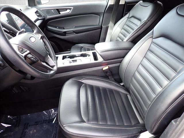 Used 2024 Ford Edge SEL image 12