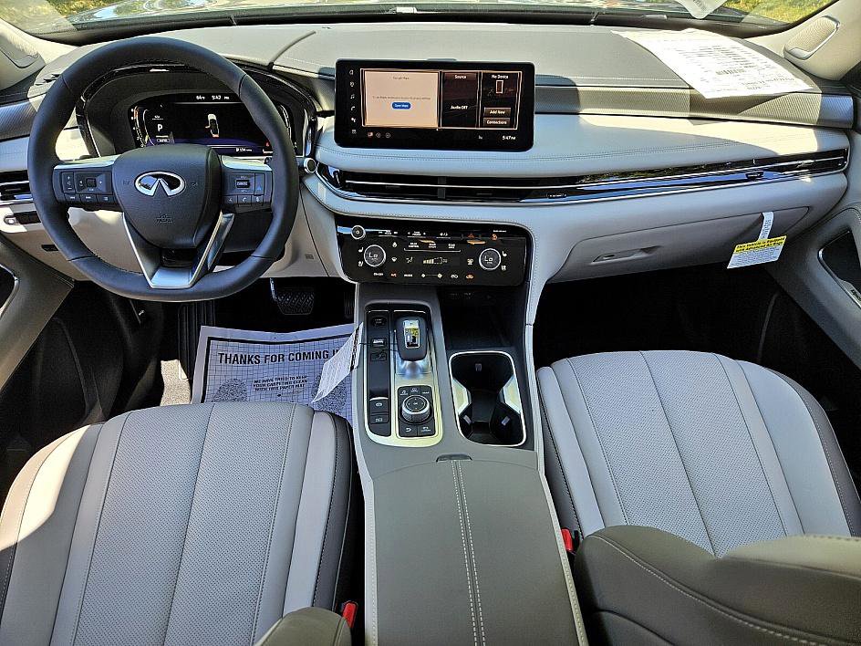 New 2026 INFINITI QX60 Luxe image 10
