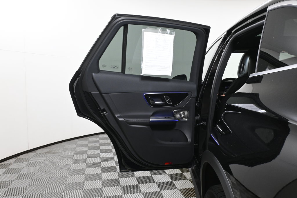 Certified 2026 Mercedes-Benz GLC 300 4MATIC image 28