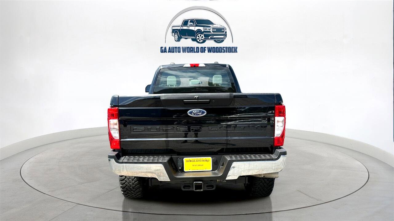 Used 2022 Ford F250 XL w/ STX Appearance Package image 4