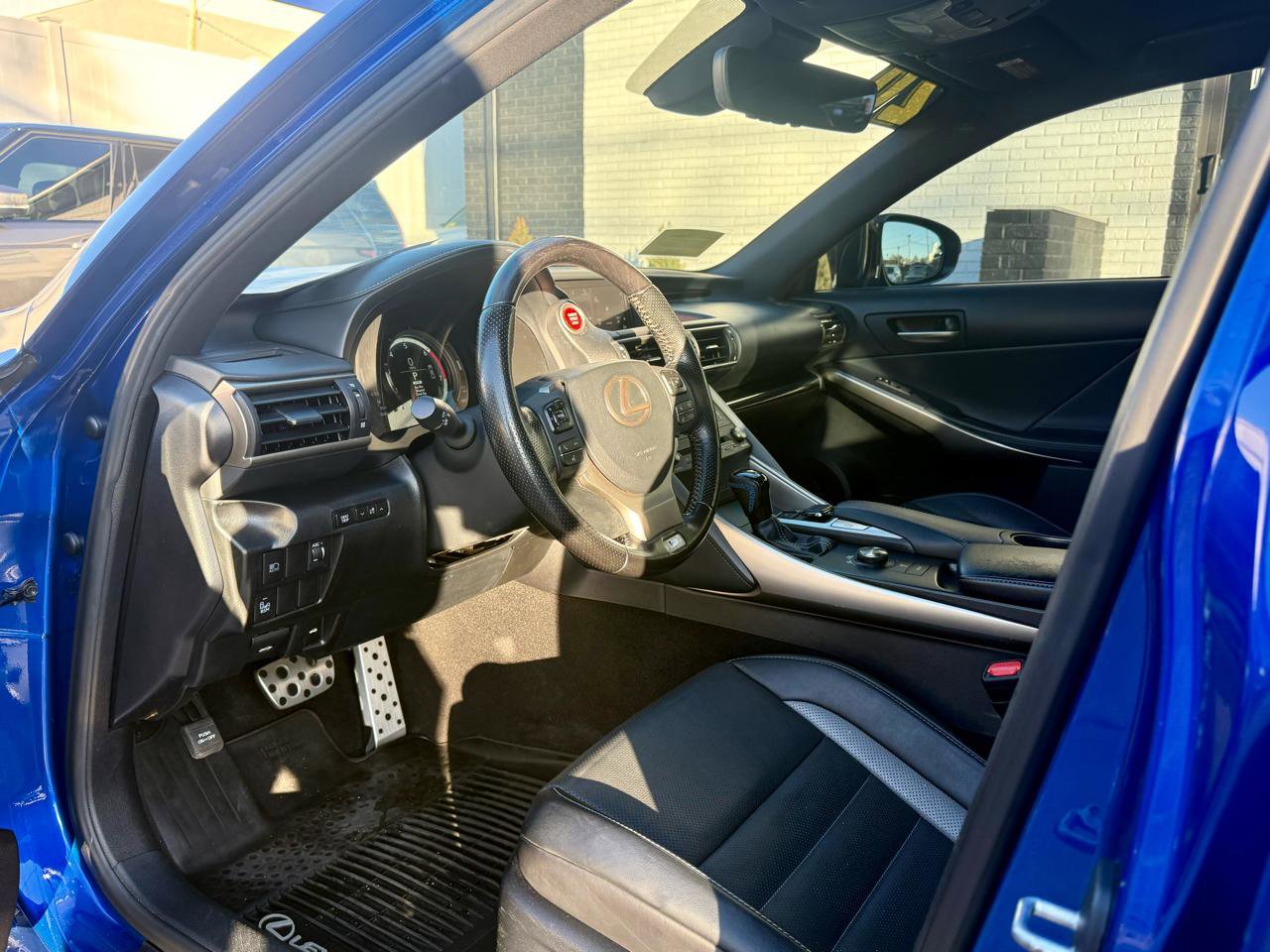 Used 2020 Lexus IS 300 F Sport w/ Blackline Edition RWD image 12