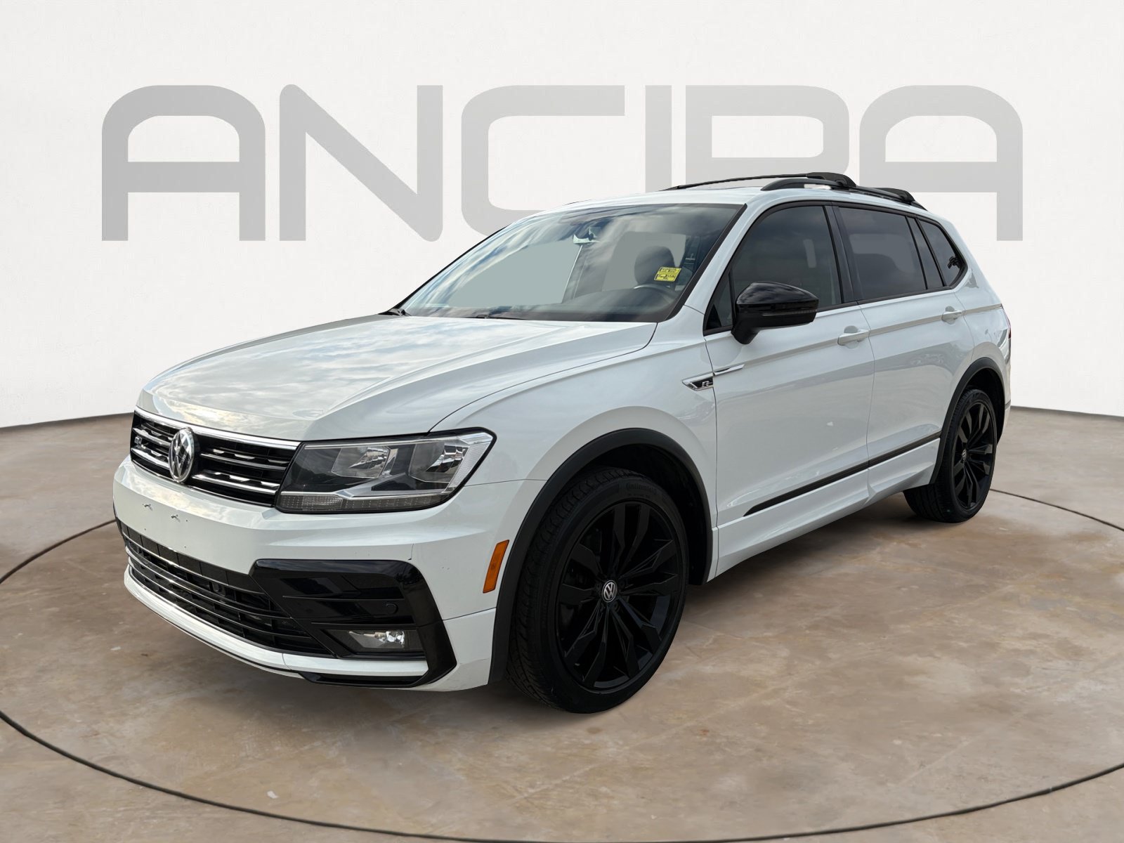 Used 2020 Volkswagen Tiguan SE R-Line FWD image 6