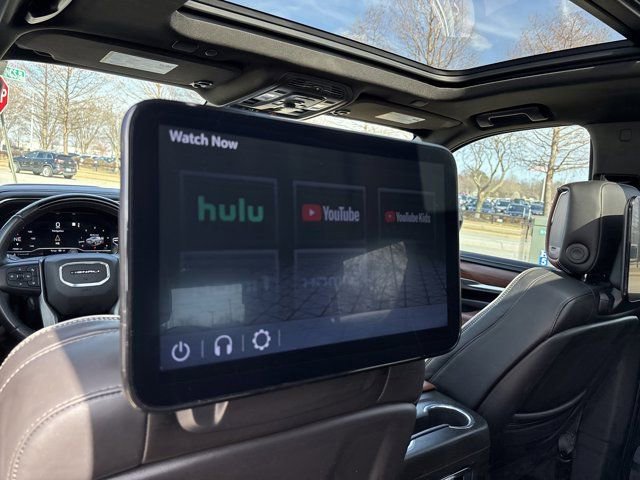 Used 2023 GMC Yukon Denali Ultimate image 21