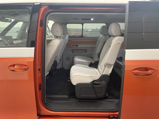 New 2025 Volkswagen ID. Buzz 1st Edition image 21