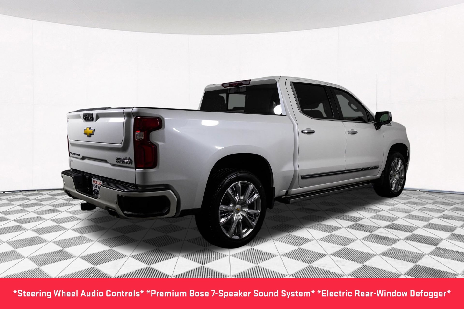 Used 2024 Chevrolet Silverado 1500 High Country w/ High Country Premium Package AWD/4WD image 19