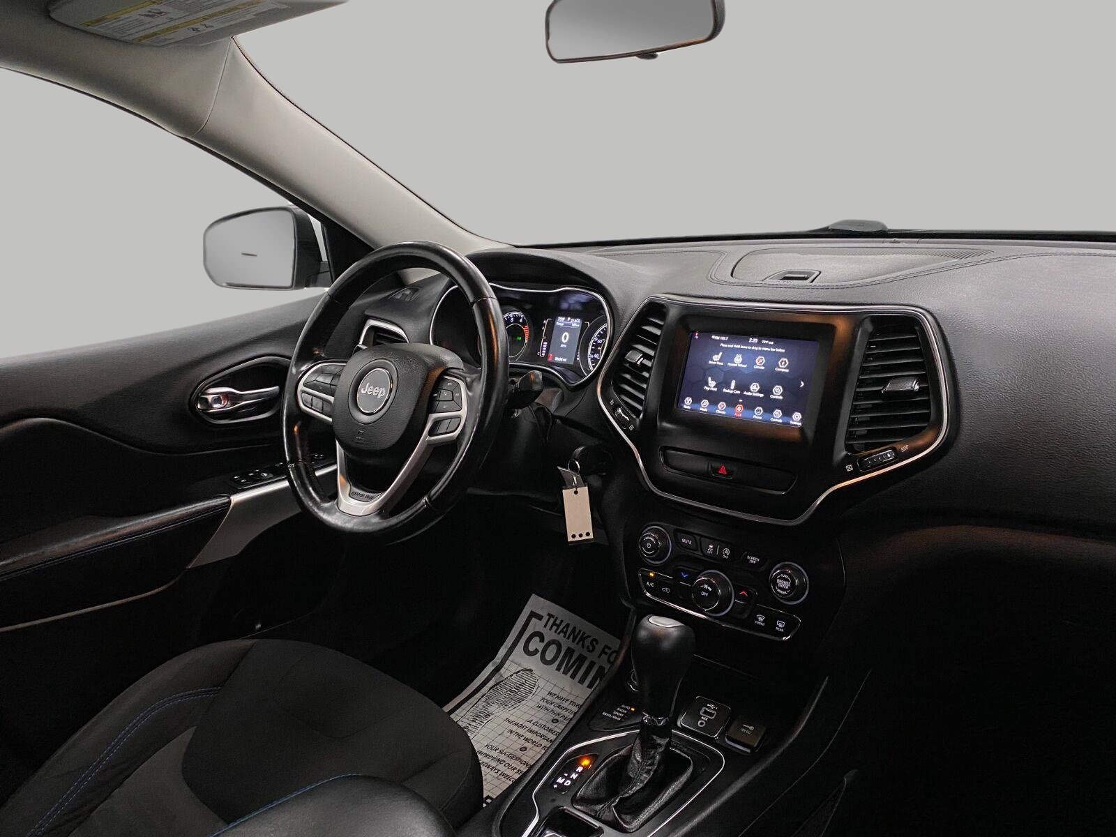 Used 2020 Jeep Cherokee Latitude AWD/4WD image 19