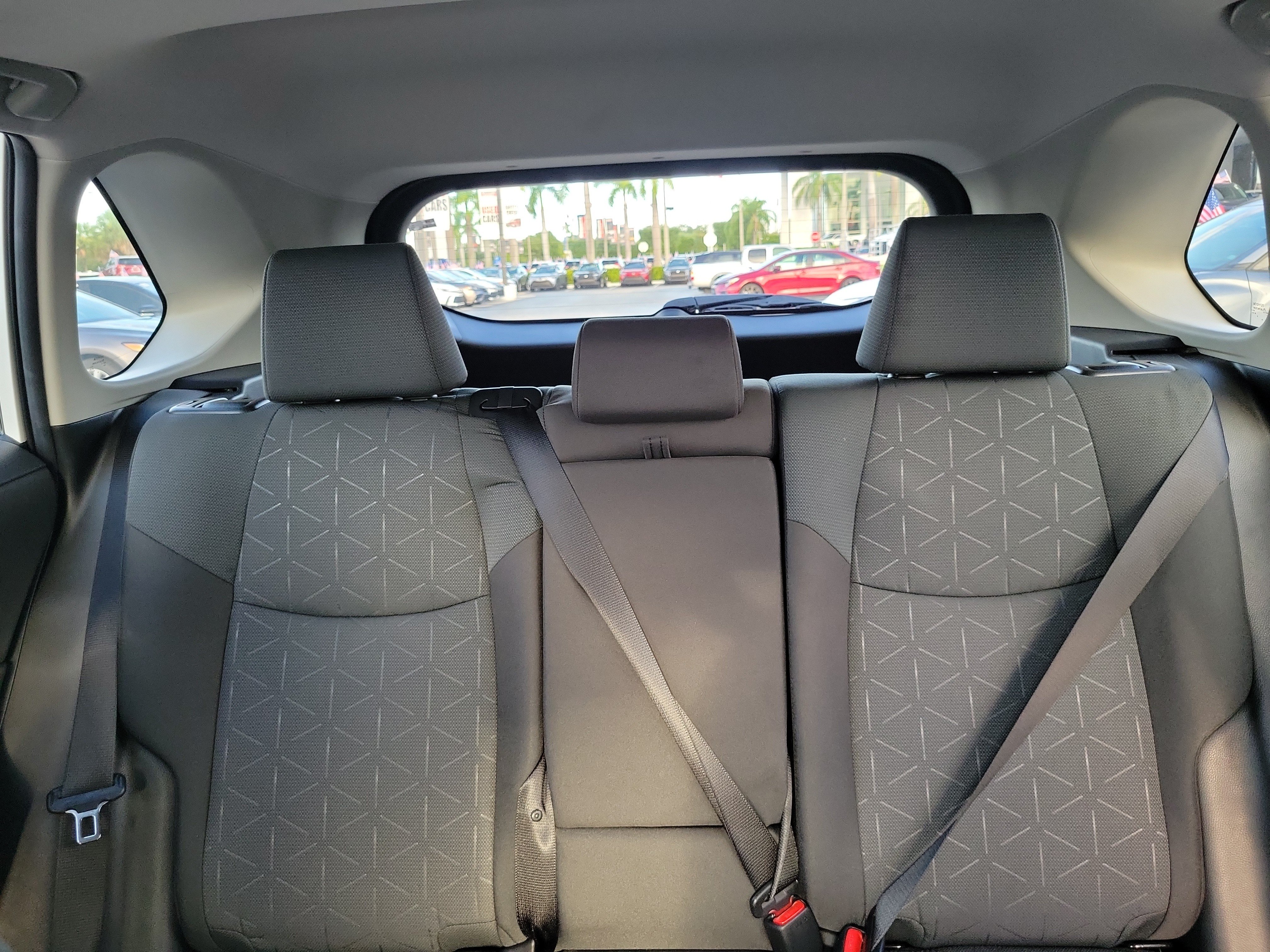 Used 2024 Toyota RAV4 XLE w/ Convenience Package FWD image 21