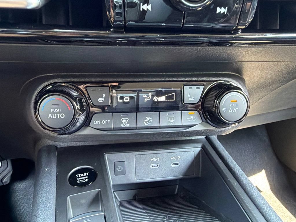 New 2026 Nissan Kicks SV w/ SV Premium Package AWD/4WD image 8