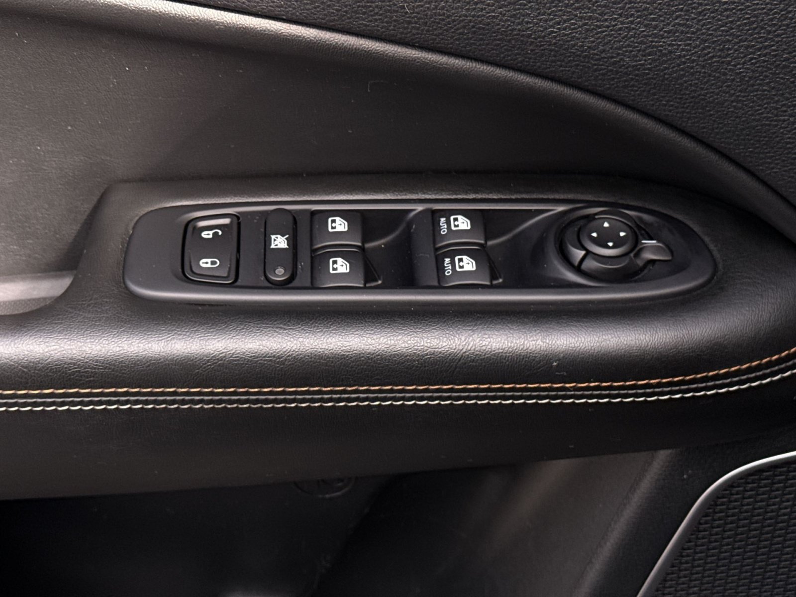 Used 2021 Jeep Compass Sport FWD image 15