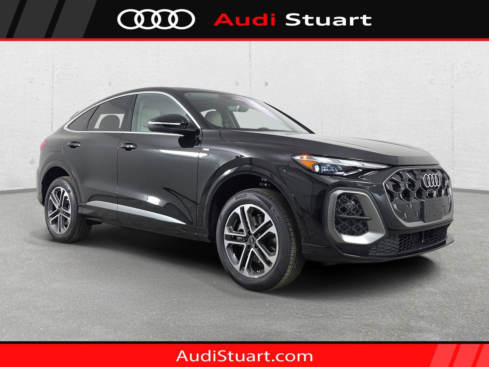 New 2026 Audi Q5 Premium AWD/4WD 360° Tour