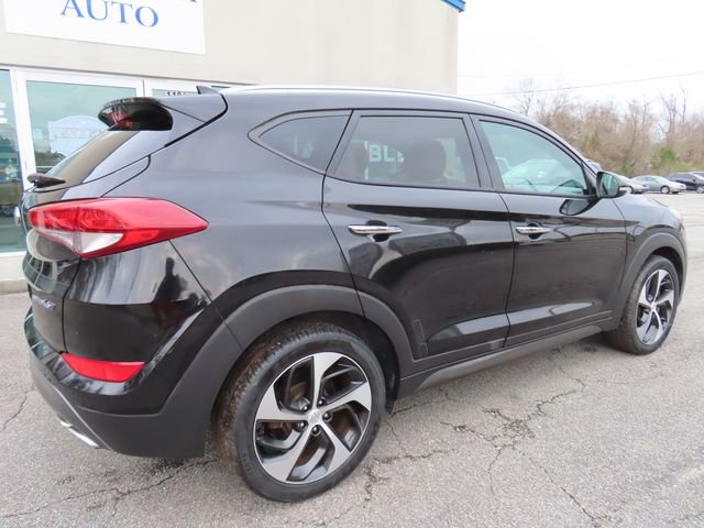 Used 2016 Hyundai Tucson Limited image 9