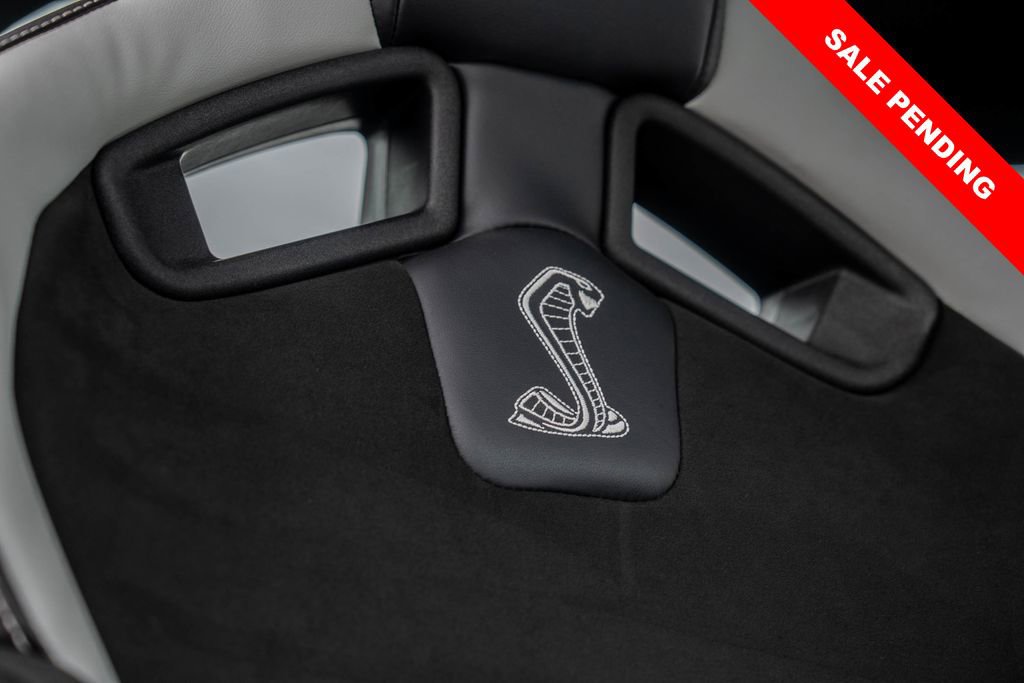 Used 2021 Ford Mustang Shelby GT500 w/ Technology Package image 34