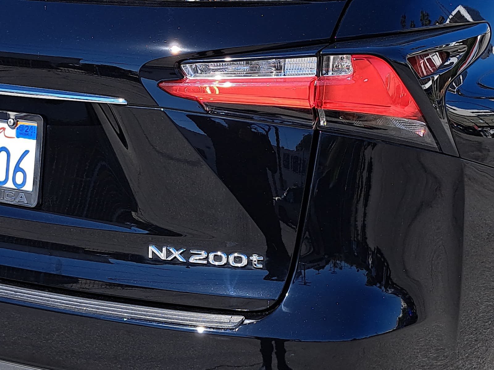 Used 2015 Lexus NX 200t FWD w/ Premium Package image 37