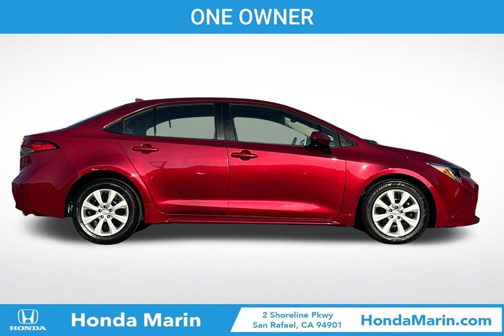 Used 2025 Toyota Corolla LE video 4