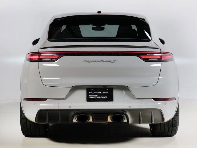 Used 2021 Porsche Cayenne Turbo S image 10