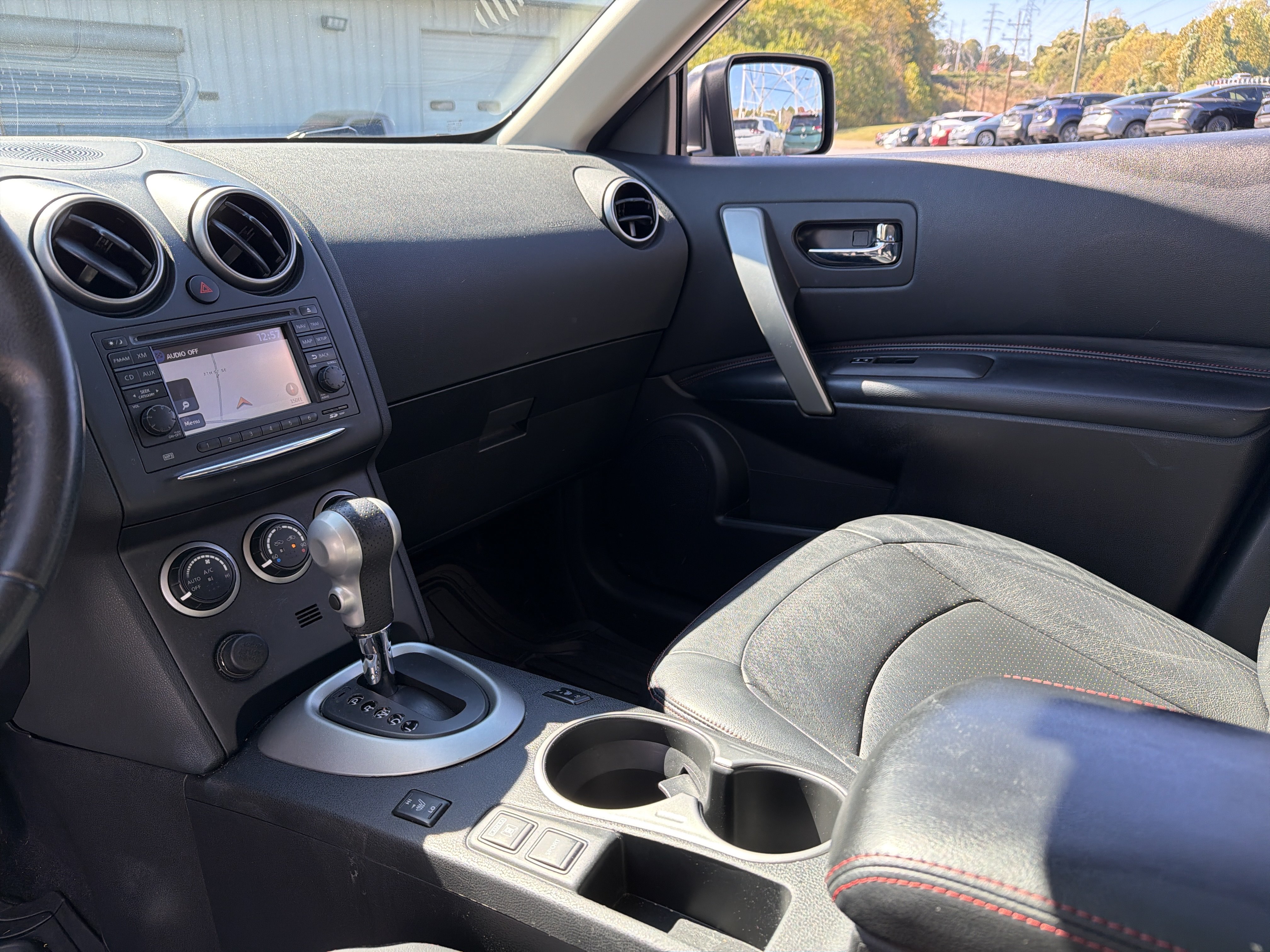 Used 2013 Nissan Rogue SL AWD/4WD image 19