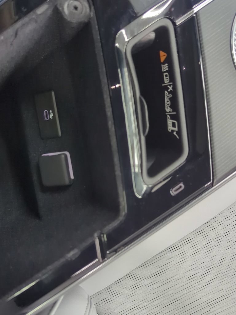 Used 2024 Cadillac Lyriq Sport AWD/4WD image 20