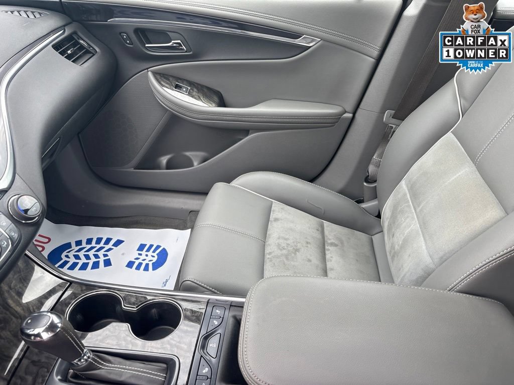 Used 2015 Chevrolet Impala LT w/ Convenience Package FWD image 25