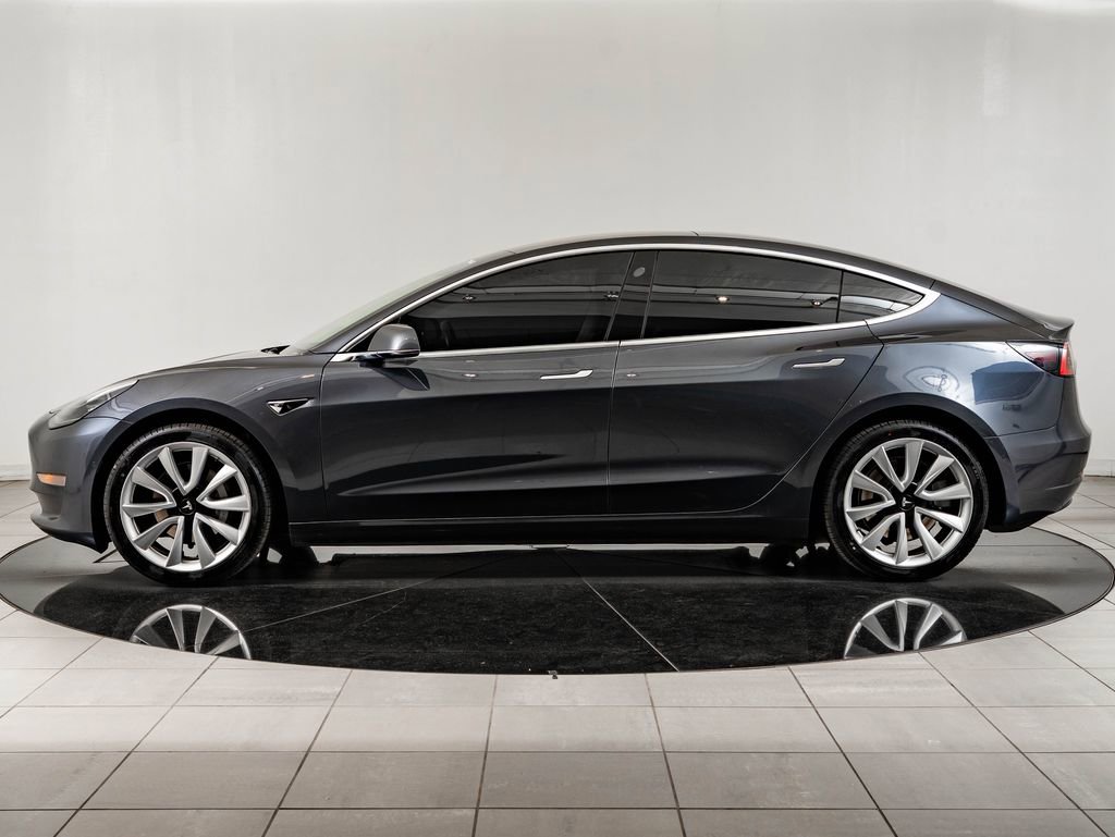 Used 2019 Tesla Model 3 Long Range RWD image 5