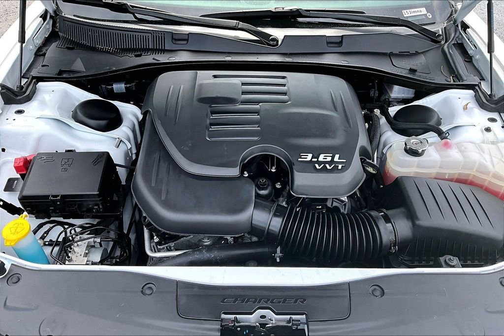 Used 2023 Dodge Charger SXT image 28