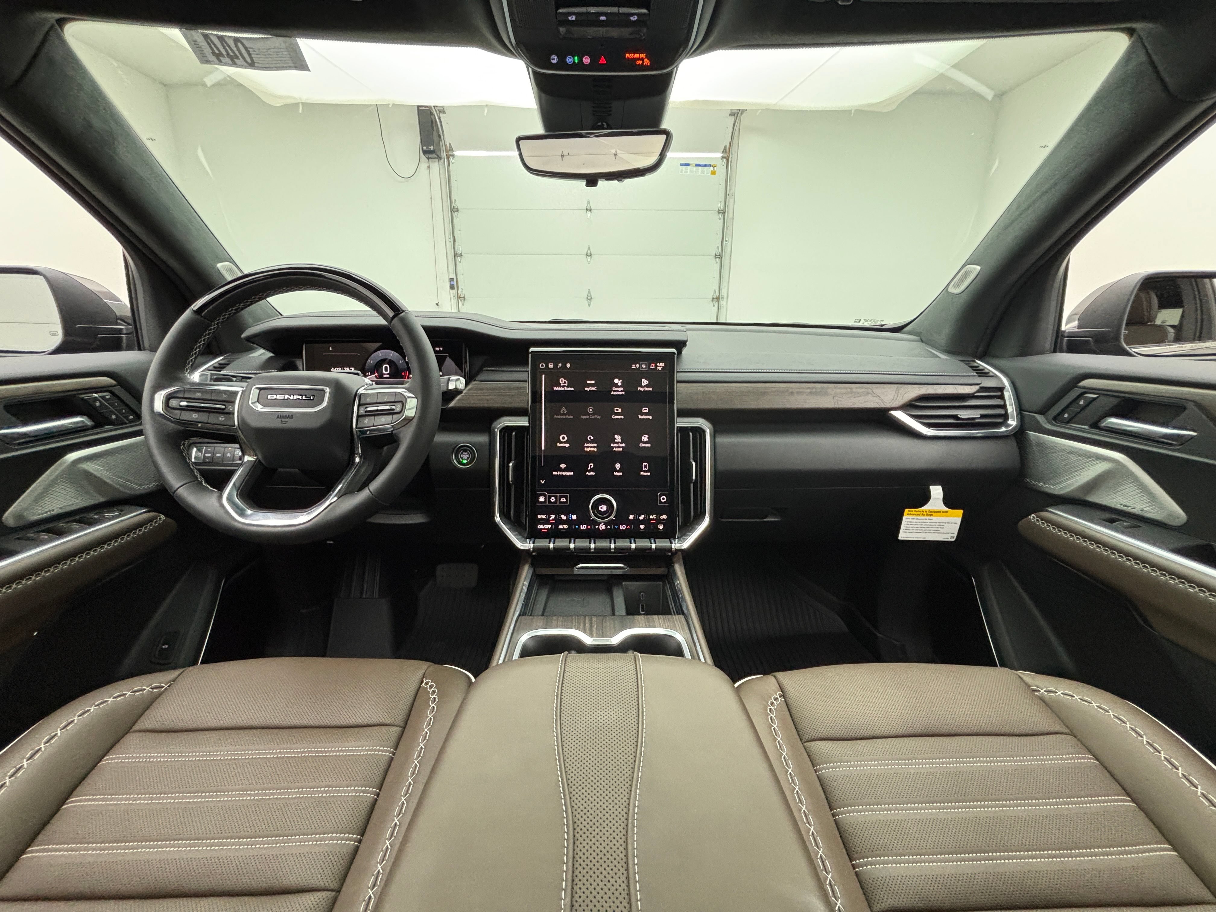 New 2026 GMC Acadia Denali Ultimate w/ LPO, Floor Liner Package AWD/4WD image 3