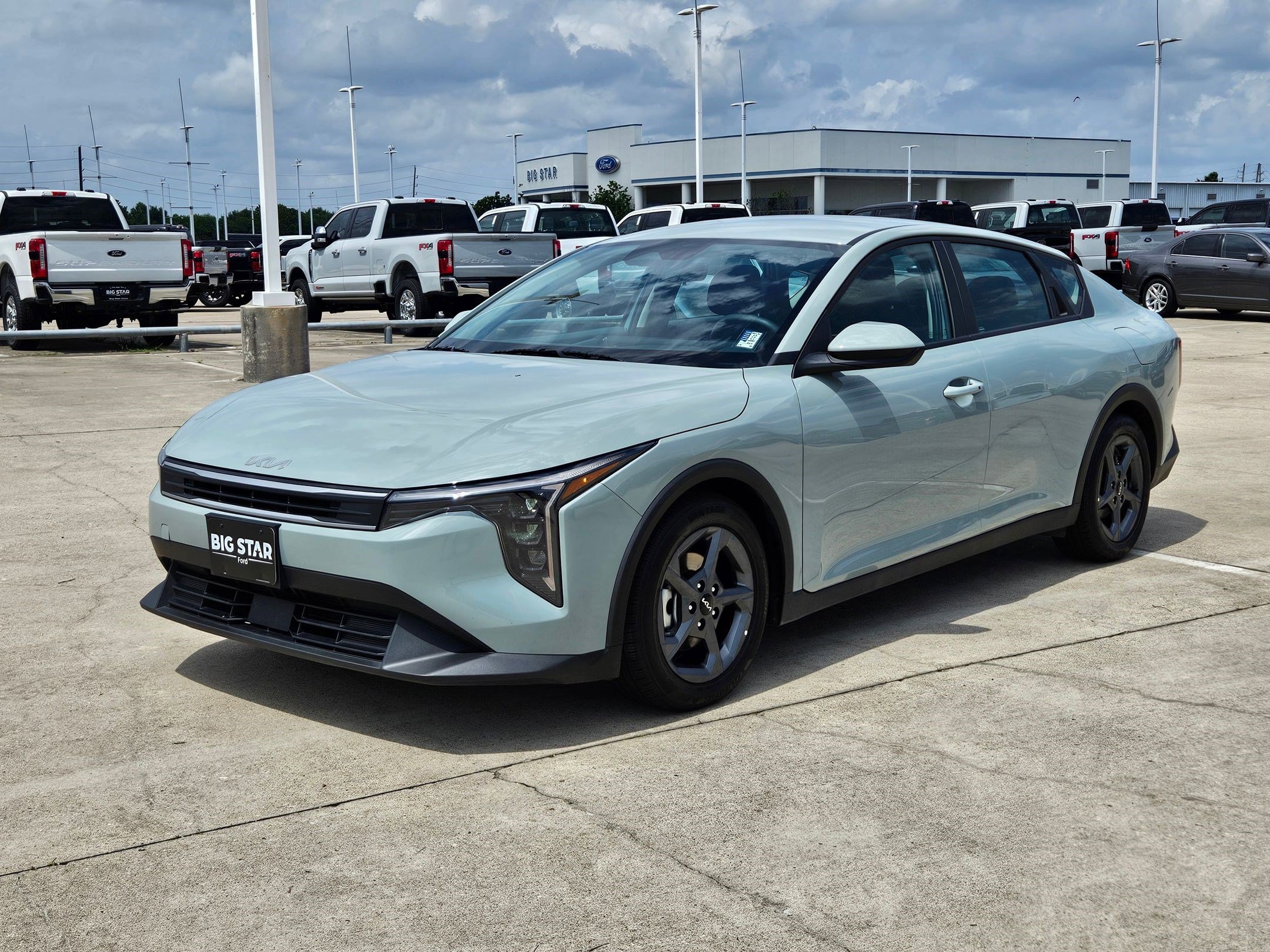 Used 2025 Kia K4 FWD image 10