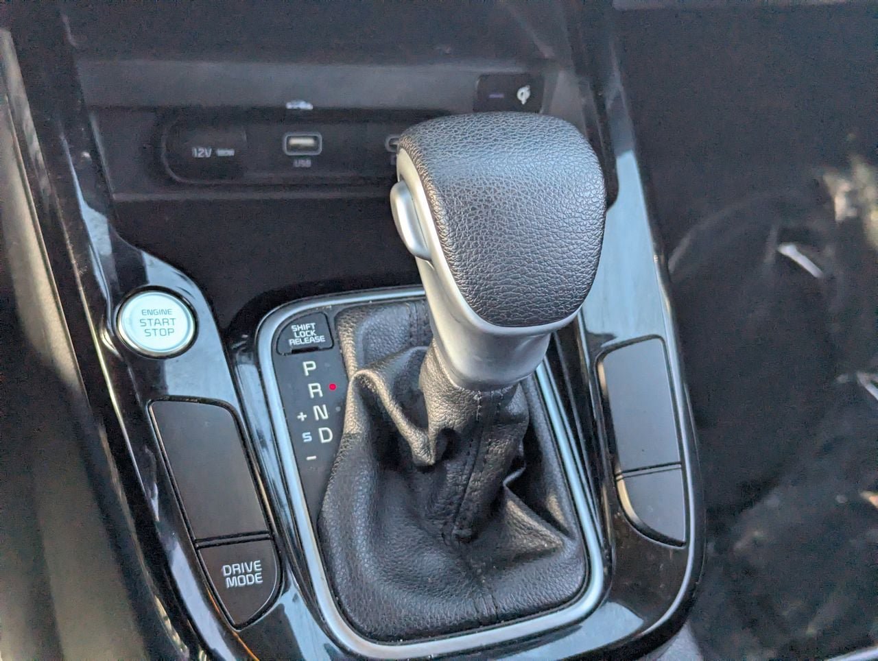 Used 2023 Kia Soul S FWD image 25