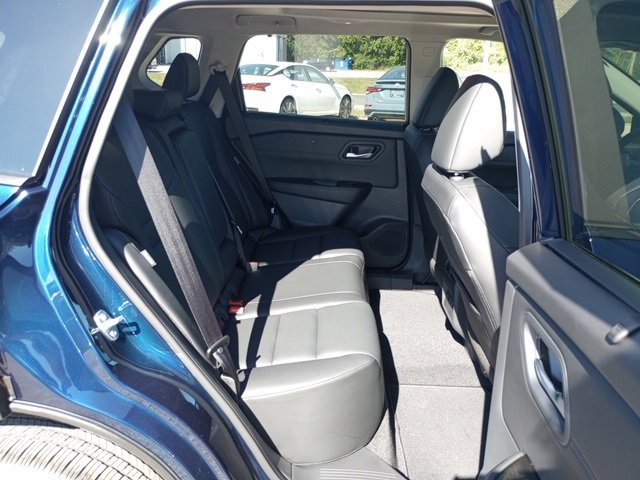 New 2026 Nissan Rogue SV image 14