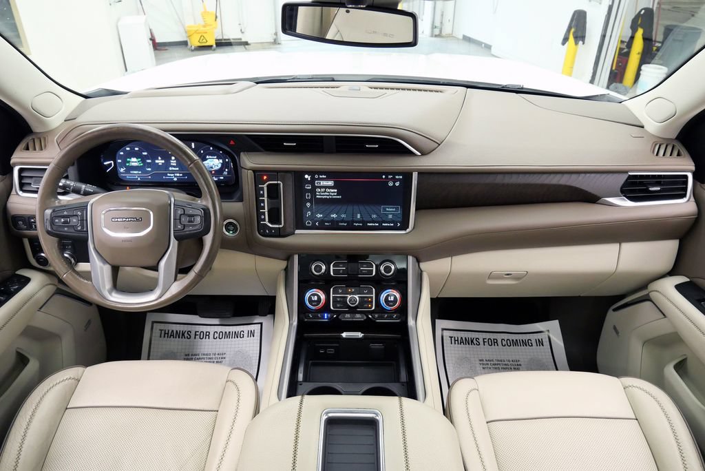 Used 2023 GMC Yukon XL Denali AWD/4WD image 23