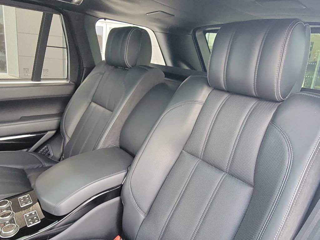 Used 2015 Land Rover Range Rover Long Wheelbase Autobiography image 15