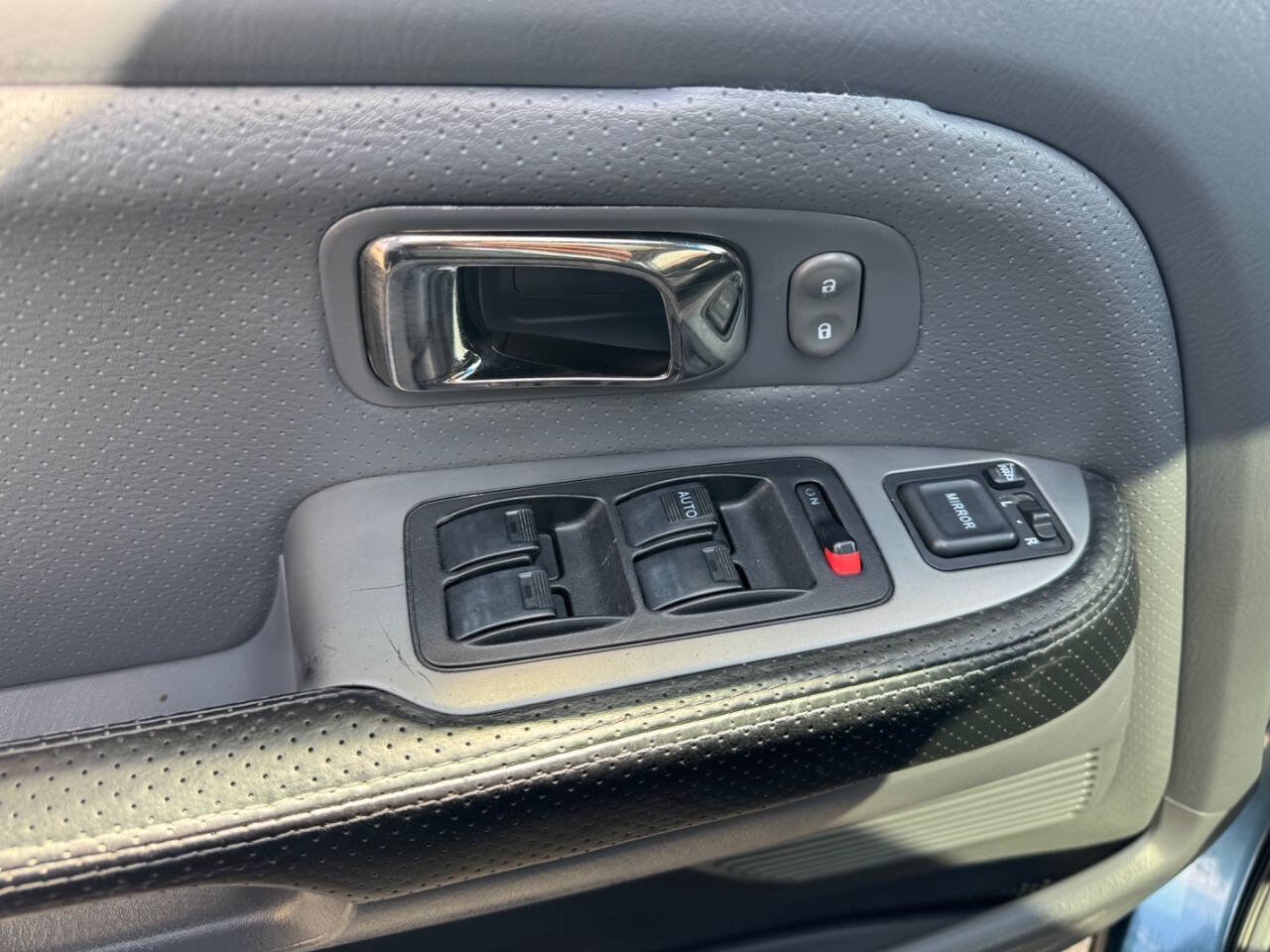 Used 2005 Honda Pilot EX-L image 10