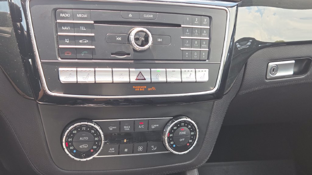 Used 2018 Mercedes-Benz GLE 43 AMG 4MATIC image 31