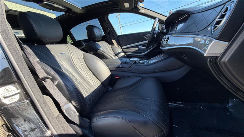 Used 2015 Mercedes-Benz S 63 AMG 4MATIC Sedan image 36