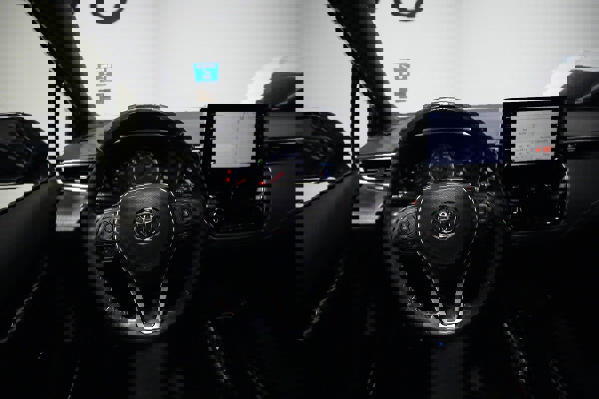 Used 2019 Toyota Corolla SE image 23