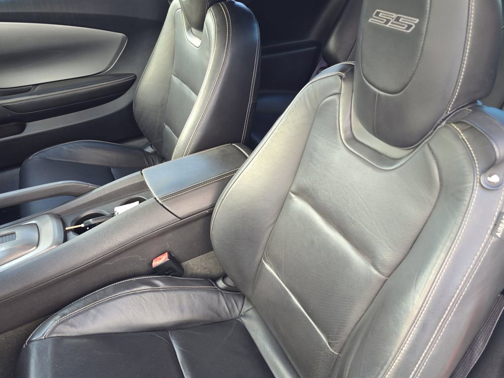 Used 2011 Chevrolet Camaro SS w/ RS Package image 13
