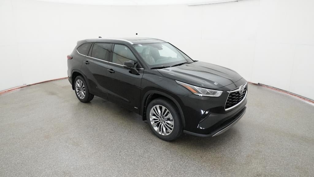 New 2026 Toyota Highlander Platinum AWD/4WD image 13