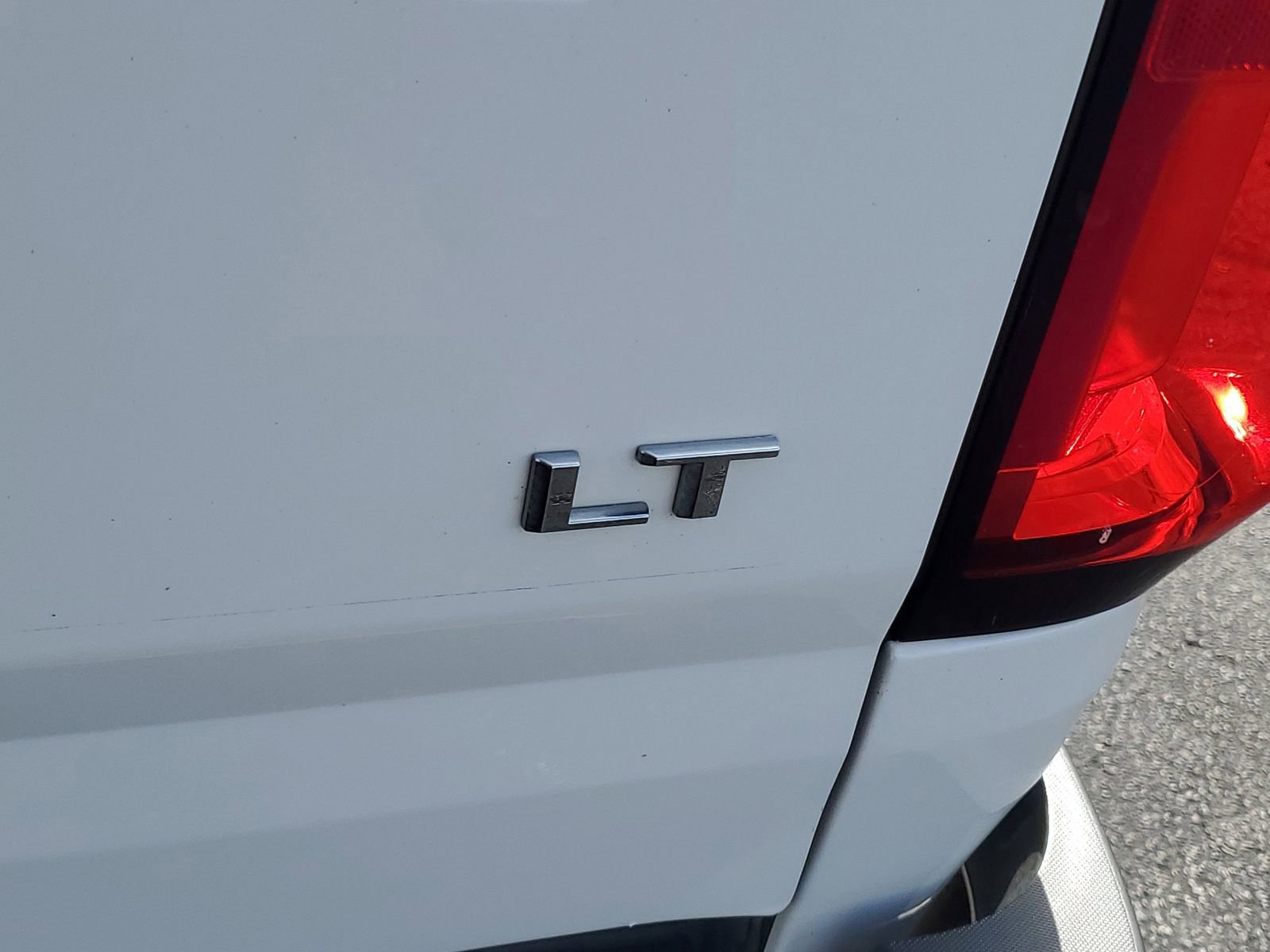 Used 2022 Chevrolet Colorado LT w/ Fleet Safety Package RWD image 27