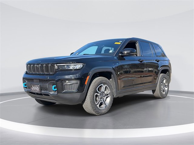Used 2023 Jeep Grand Cherokee Trailhawk image 1