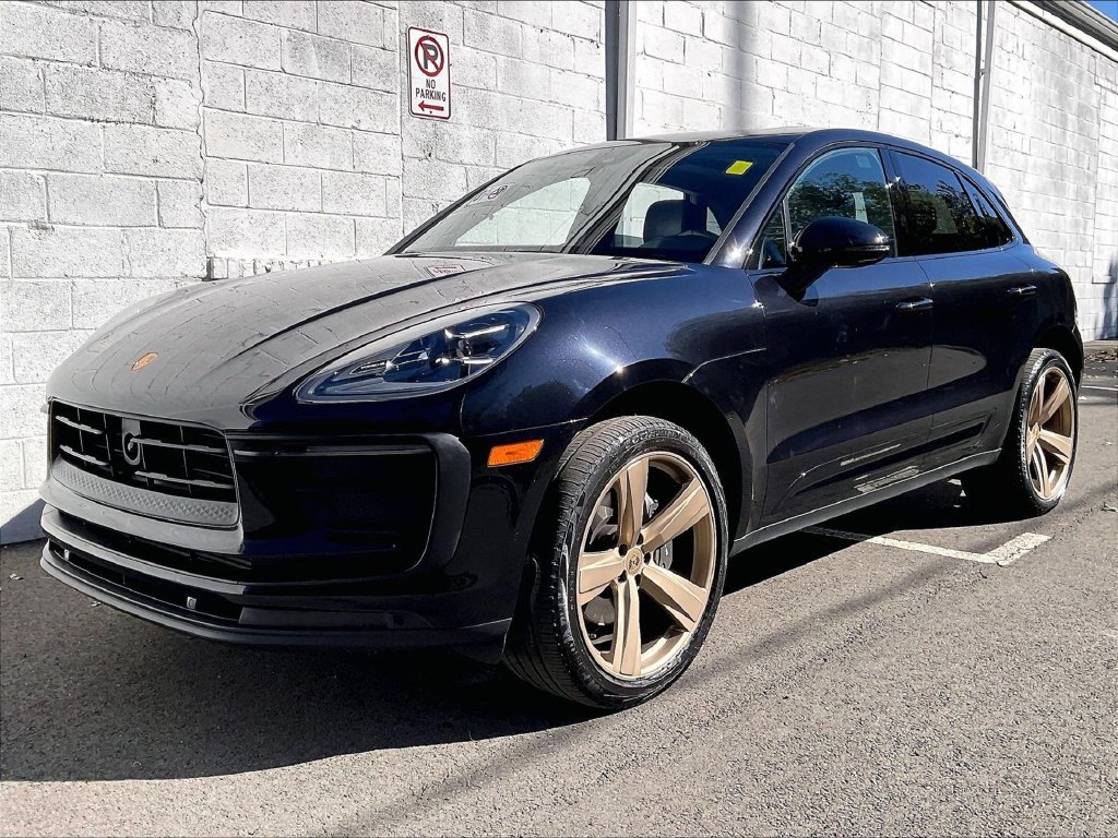 Certified 2023 Porsche Macan