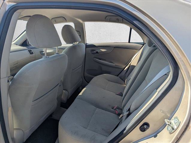 Used 2010 Toyota Corolla LE image 13