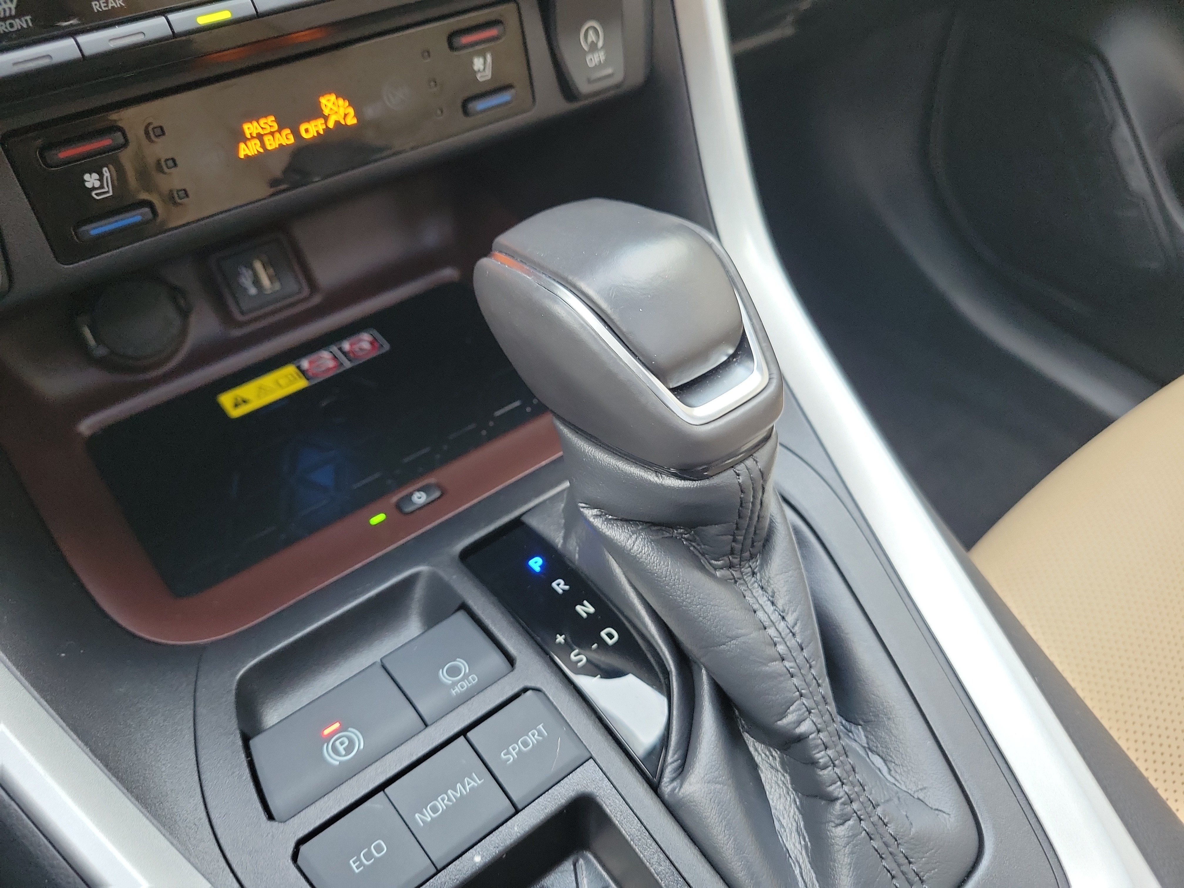 Certified 2024 Toyota RAV4 Limited w/ Advanced Technology Package FWD image 30