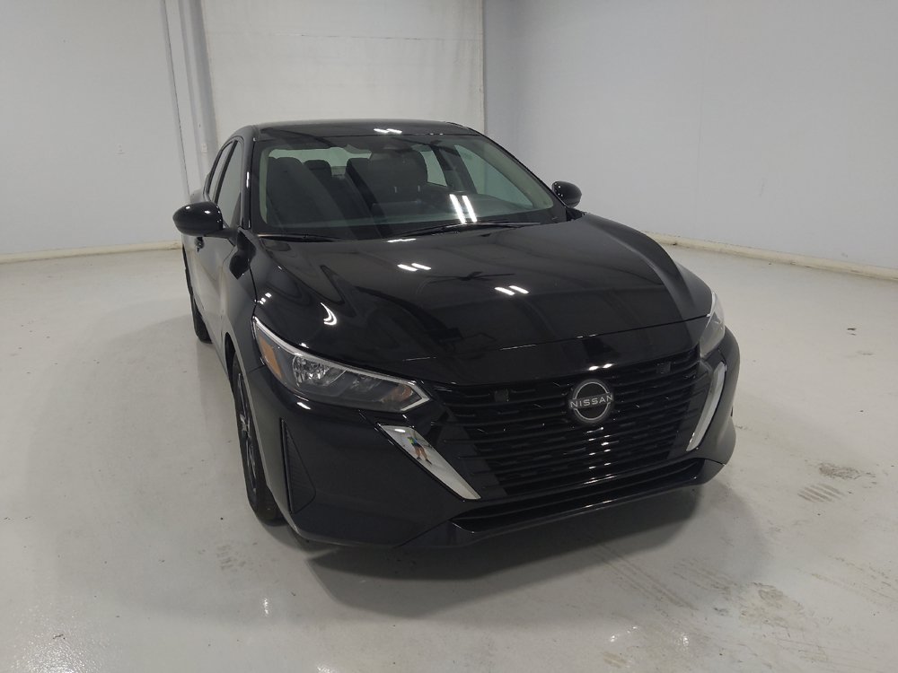 Used 2024 Nissan Sentra SV FWD image 14