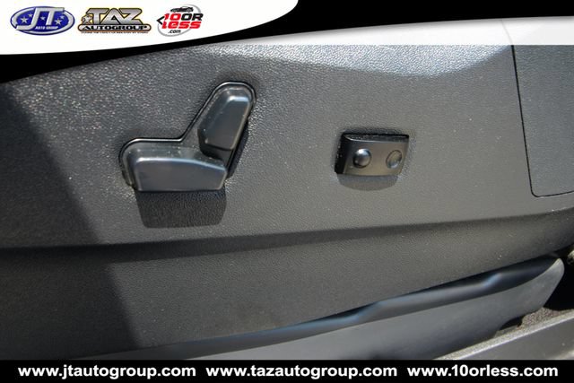Used 2020 Dodge Grand Caravan SXT FWD image 10