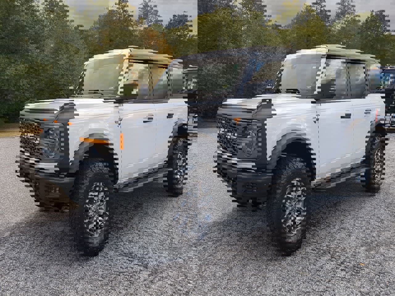 Certified 2024 Ford Bronco Badlands image 6