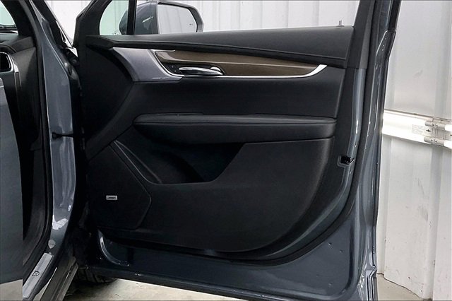 Used 2020 Cadillac XT6 Premium Luxury w/ Platinum Package image 22